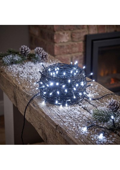 Šaltai balta 63m lauko LED girlianda su blykstės funkcija 1000 LED IP44 pakuotėje